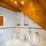 Gyorfi Apartmanhaz *