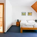 דירה Gyorfi Apartmanhaz *