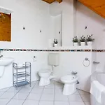Gyorfi Apartmanhaz דירה