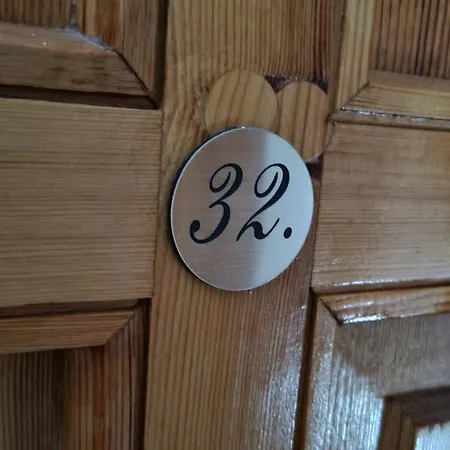 Gyorfi Apartmanhaz Apartment *