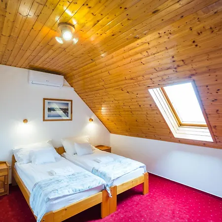 Gyorfi Apartmanhaz