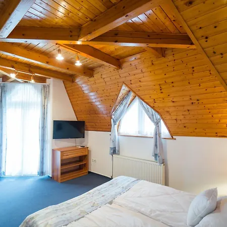 Gyorfi Apartmanhaz Appartement *