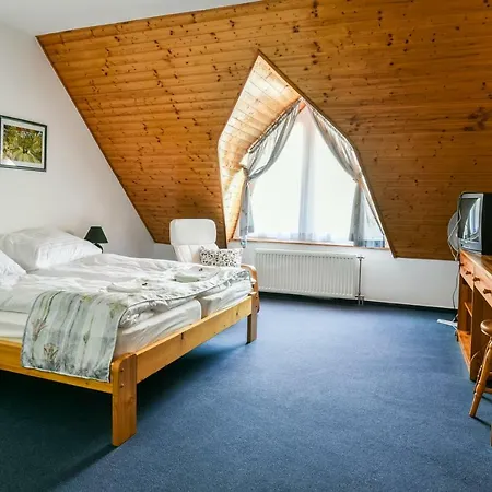 Apartment Gyorfi Apartmanhaz Zamardi