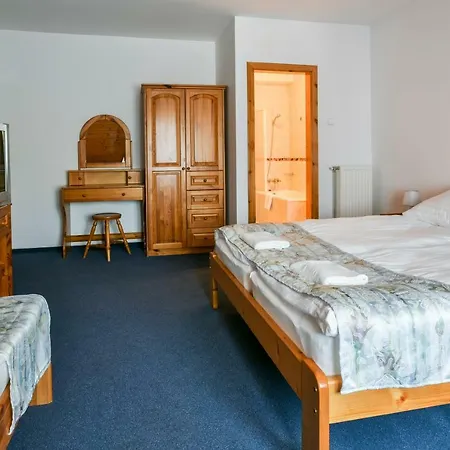 Apartment Gyorfi Apartmanhaz